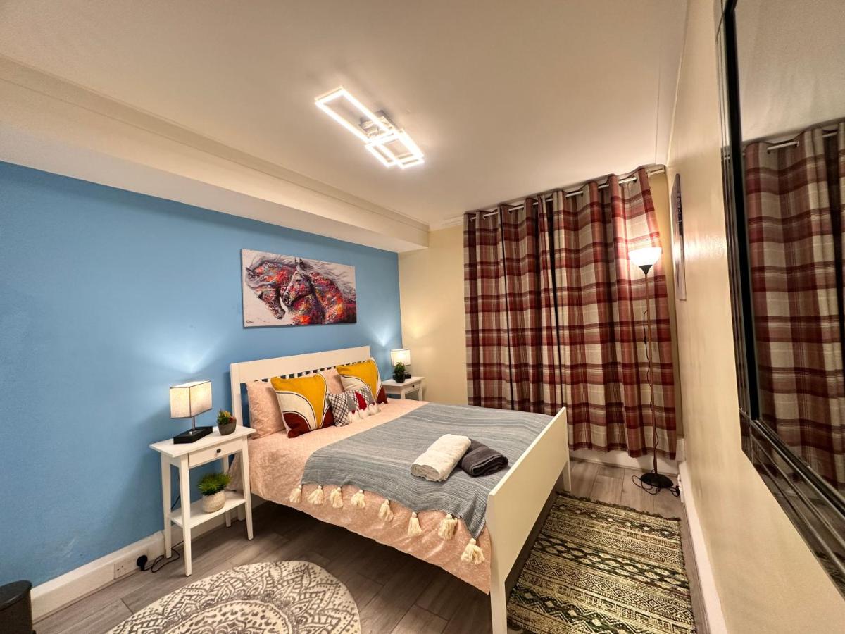Posh 2-Bedroom, Living Room, Kitchen & 1.5 Bathroom London Luaran gambar